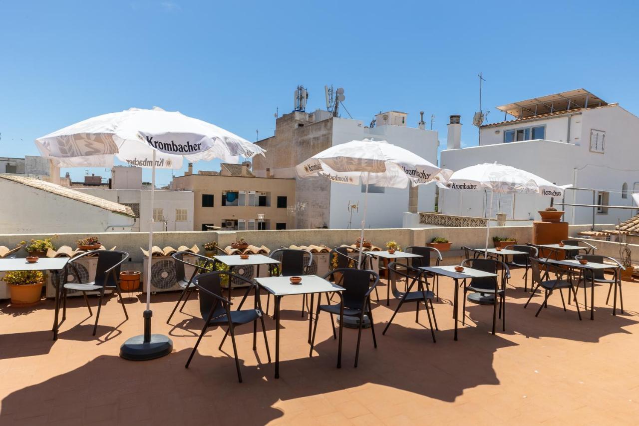 Hostal Doris - Adults Only Colonia de Sant Jordi Bagian luar foto