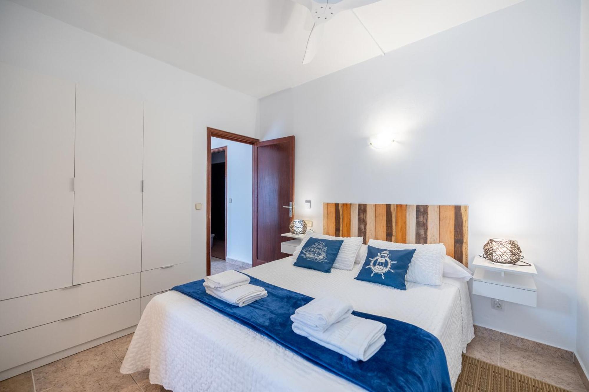 Hostal Doris - Adults Only Colonia de Sant Jordi Ruang foto
