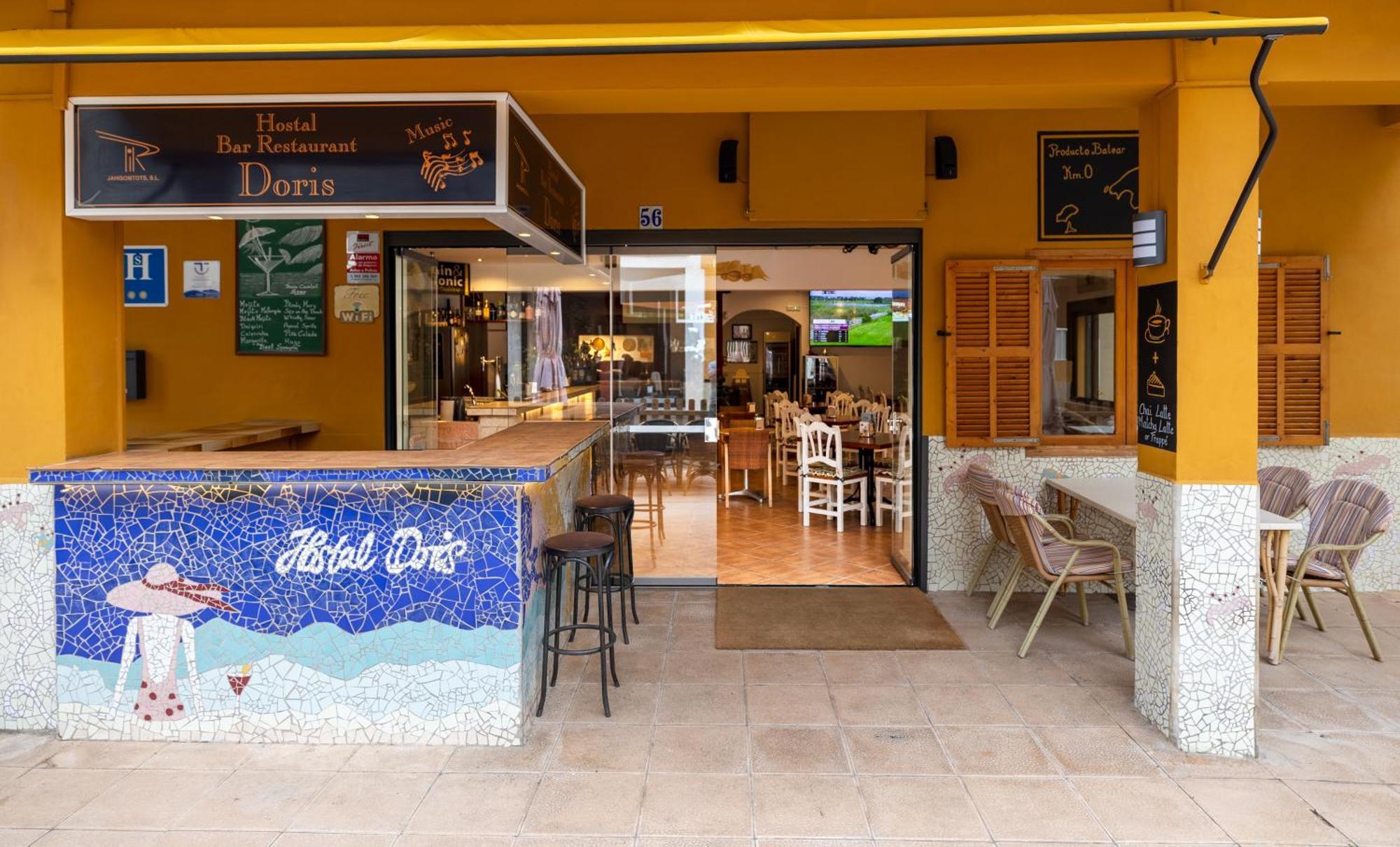 Hostal Doris - Adults Only Colonia de Sant Jordi Bagian luar foto