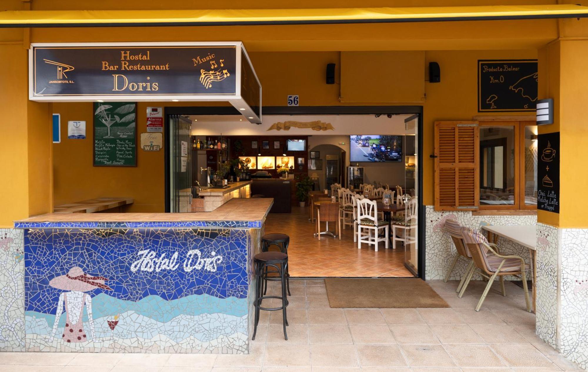 Hostal Doris - Adults Only Colonia de Sant Jordi Bagian luar foto